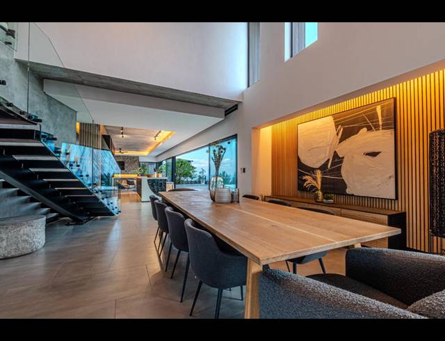 5 BEDROOM HOUSE FOR SALE IN ZULULAMI LUXURY COASTAL ESTATE